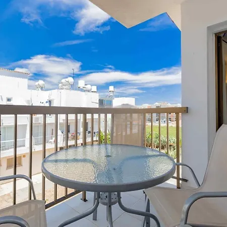 Kapparis Escape דירה פאראלימני