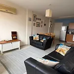Kapparis Escape, Near Beach, Bbq, Free Parking Apartment